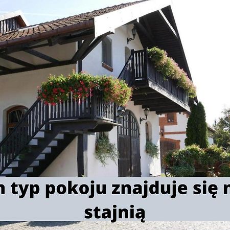 Dworek Romanowski Sulowo  Екстер'єр фото