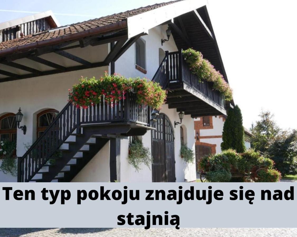 Dworek Romanowski Sulowo  Екстер'єр фото